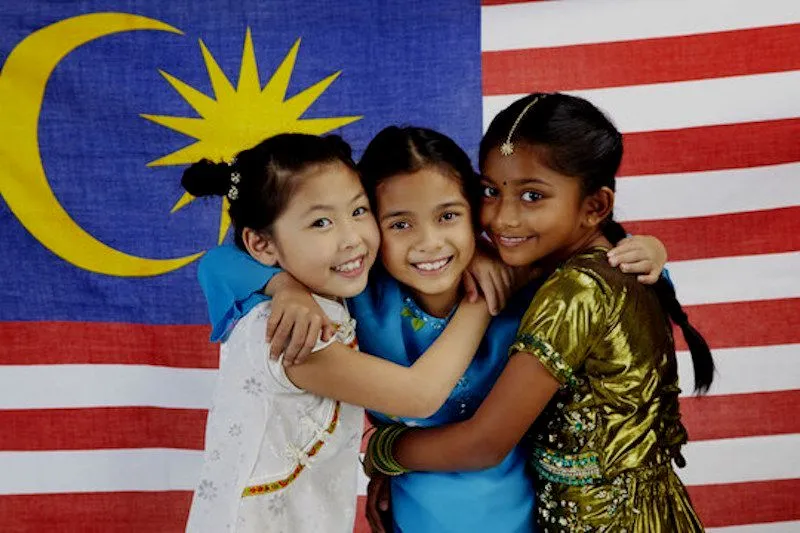 Multi Cultural, Languages & Diversity Multi Cultural, Languages & Diversity